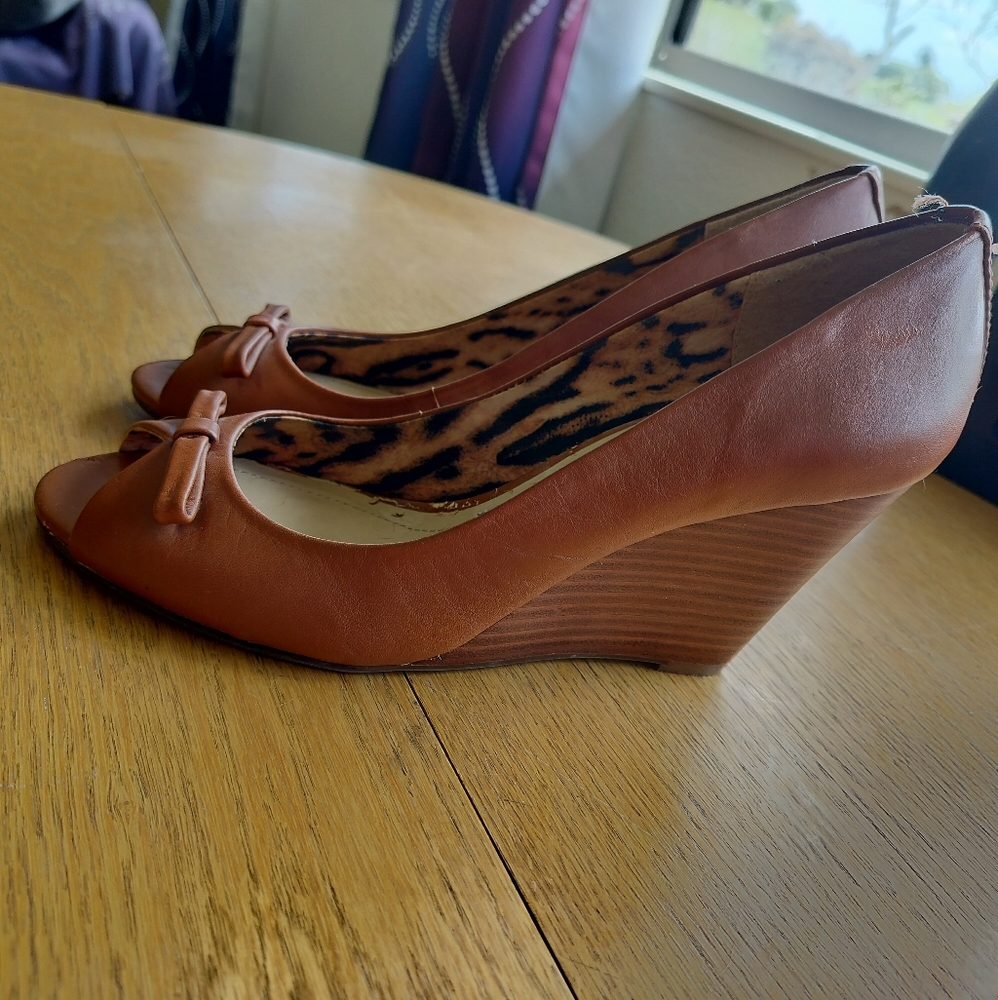 BCBGeneration Wedge Peep Toe Sandals Size 8B